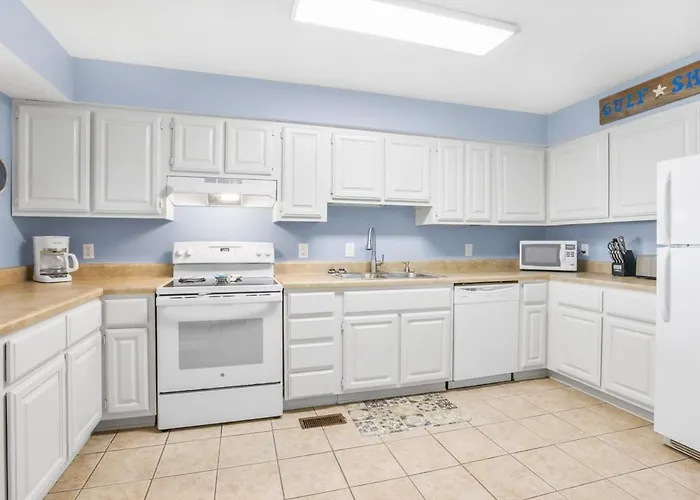 Holiday home Sea Oats 102c- View Pool 25 Steps To Gulf Shores